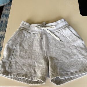 Lululemon Grey Scuba shorts